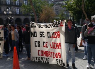 Normalistas de Atequiza se suman al plantón de familias indígenas desalojadas: “Ser pueblo y estar con el pueblo”