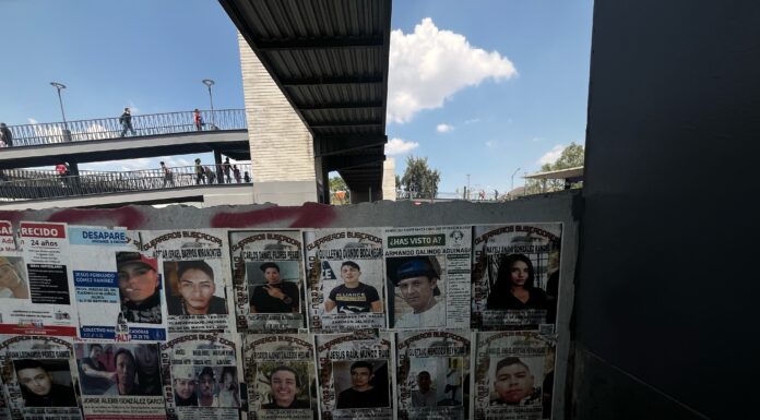 Los derechos del recuerdo: Sobre la caza punitiva de las cédulas de desaparición y baúles familiares